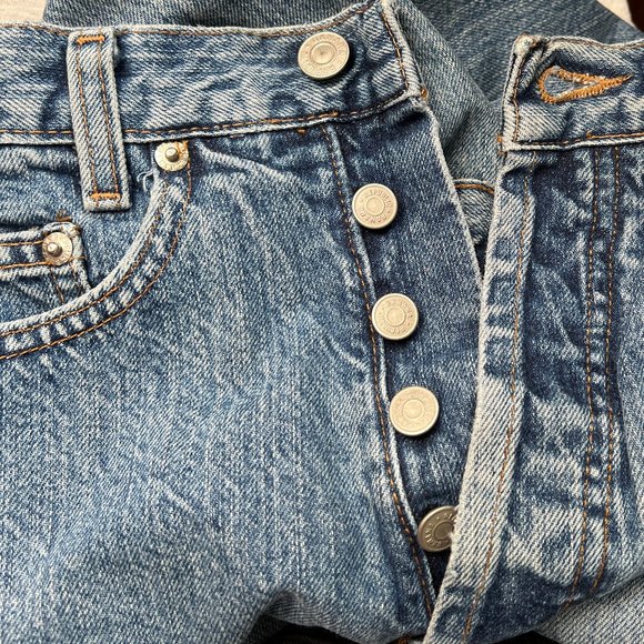 Vintage Button Fly High Rise Ribcage Straight Leg Relaxed Fit Faded Denim Jeans - Picture 7 of 8